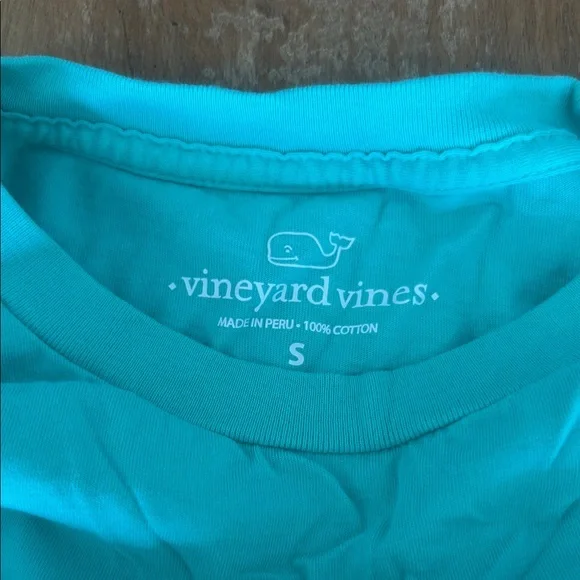 Vineyard Vines Aqua Long Sleeve Tee Size Adult Small - Picture 3 of 5